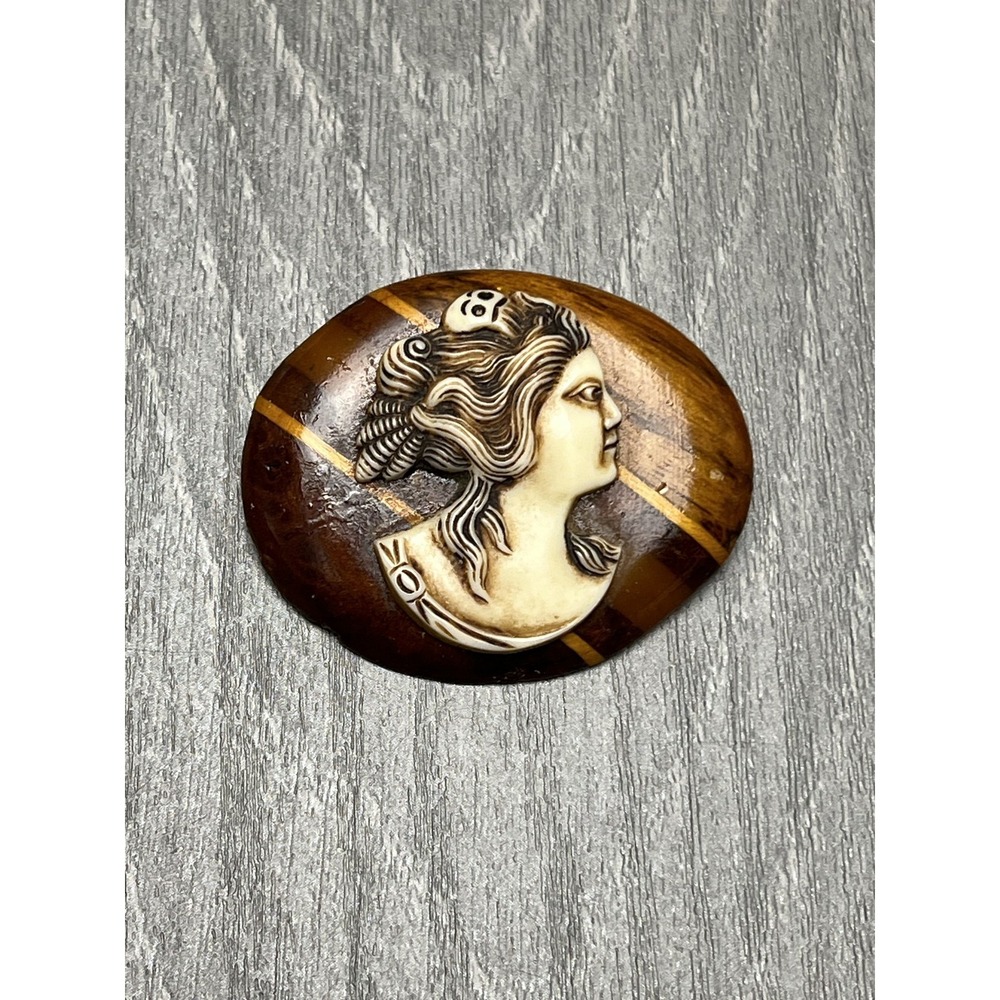 Vintage Hand Carved Resin Cameo Brooch Pin on Wood Inlay Backing Victorian Style